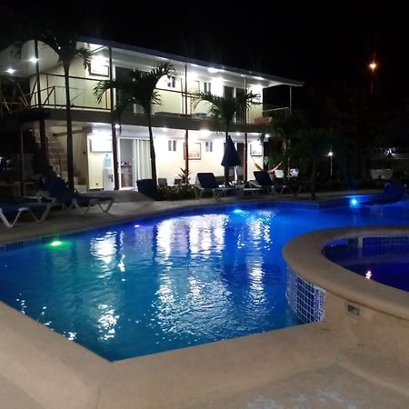 Malibu Dreams Village Nueva Gorgona Bagian luar foto