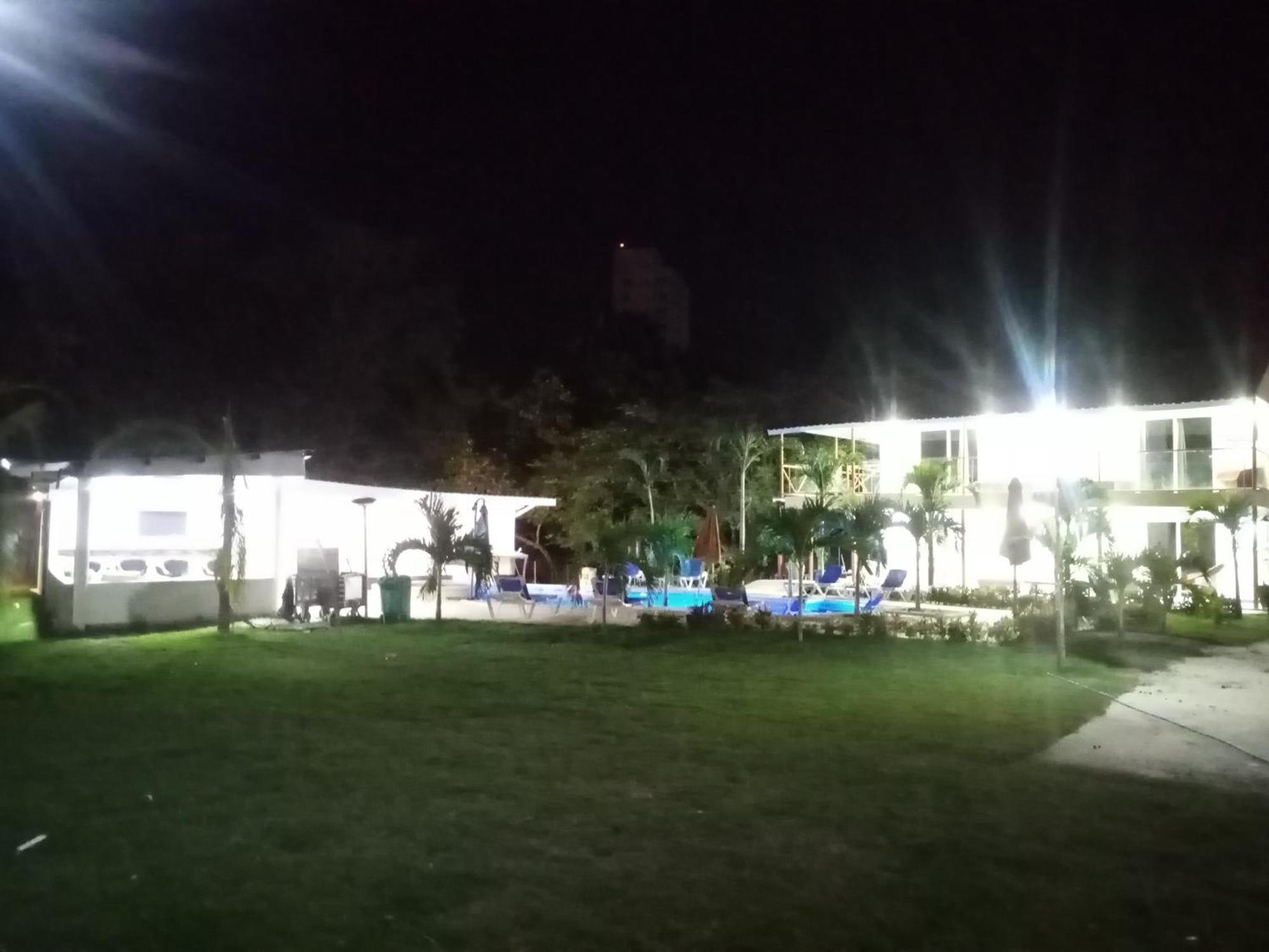Malibu Dreams Village Nueva Gorgona Bagian luar foto